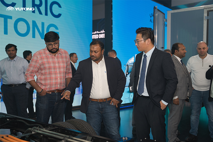 La presentación del camión ligero eléctrico de Yutong fue un éxito en Dubai