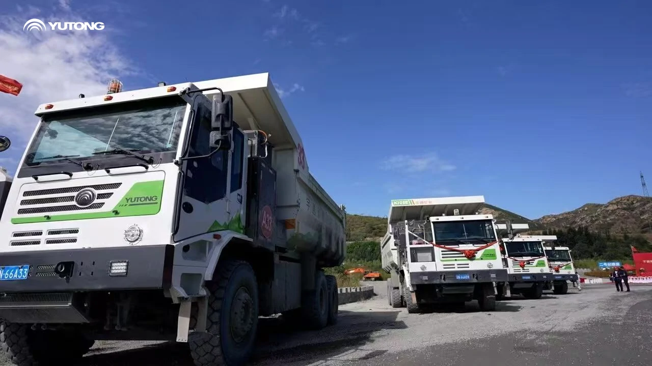 La confianza es algo que los camiones mineros de Yutong y sus viejos amigos han construido juntos La confianza es algo que los camiones mineros de Yutong y sus viejos amigos han construido juntos