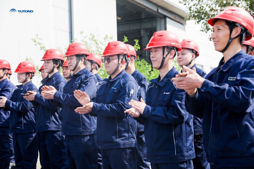 10 Yutong YTK90E Battery Electric Mining Trucks Delivered to Thailand!